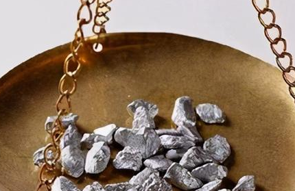古代碎银子是怎么来的 古人用手就能掂出价值吗