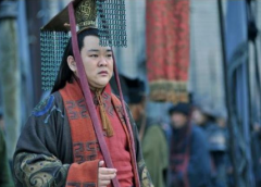 蜀汉四相中最受刘禅信任的大臣，却被宦官打压