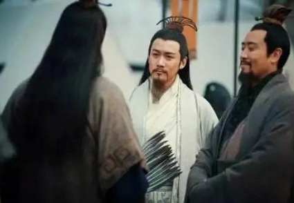刘备和孙权同为三国霸主，谁的军事能力更强？