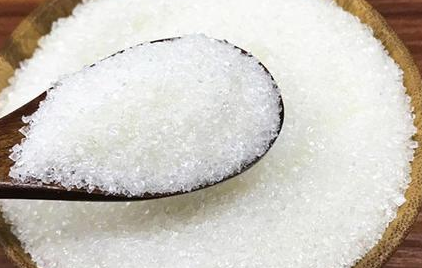 在古代，人们使用的糖的来源大致有几种？