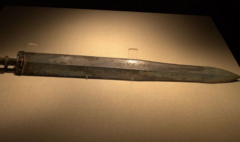 吴王剑和越王剑为何如此锋利？它们是如何铸造的呢？