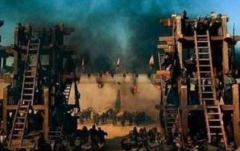 在古代战争中，士兵们在攻城时真的是采用梯子吗？