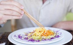 筷子这么多禁忌我们不能忽视 使用筷子的注意事项
