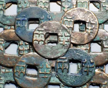 秦朝货币一共有三种 其中最坑人的是哪一种