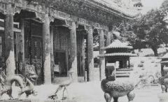 传说颐和园内有一座乐寿堂，连慈禧都不敢进
