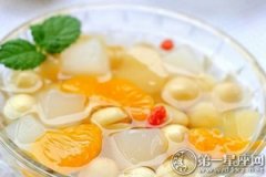 湖南汉族传统名菜：冰糖湘莲