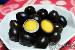 台湾铁蛋的做法，跟松花蛋一样吗