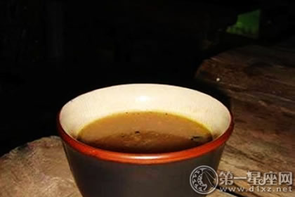 当地的特产：永胜油茶