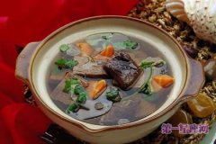 独具特色的广东煲汤文化