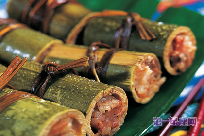 傣族美食：香竹糯米饭
