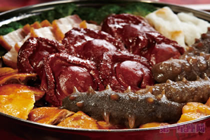 香港饮食文化的典范“盆菜”