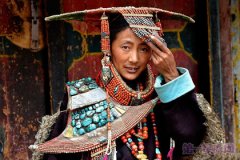 独具魅力的西藏服饰文化