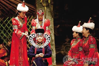 蒙古族婚礼服饰