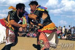 蒙古族传统的体育项目搏克简介