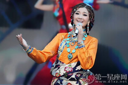 藏族歌手降央卓玛简介