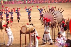 丰富多彩的基诺族舞蹈文化