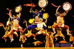 羌族舞蹈主要形式和特点是什么