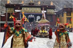 藏传佛寺最隆重的藏族跳神法会