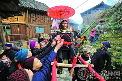 侗族的传统节日之祭萨节